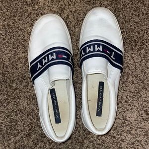 Tommy Hilfiger 6M, 220